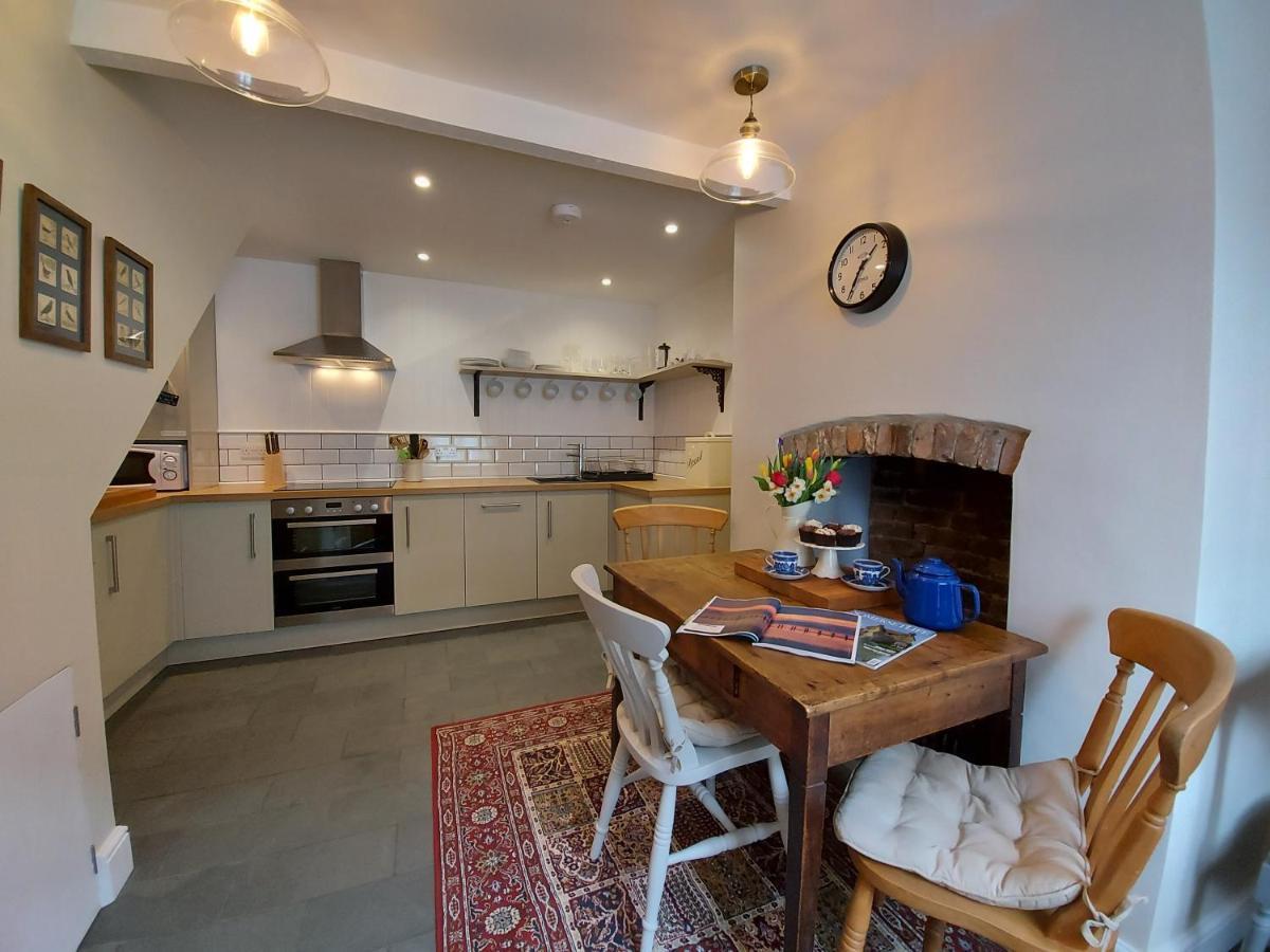 St Etheldreda'S Cottage, Wells, Somerset ภายนอก รูปภาพ