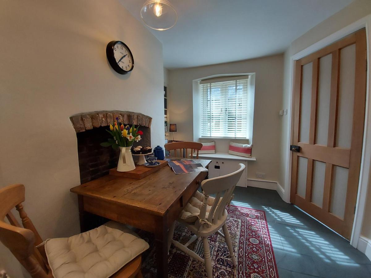 St Etheldreda'S Cottage, Wells, Somerset ภายนอก รูปภาพ